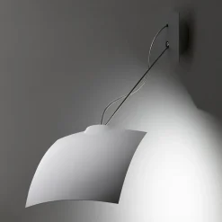 Ingo Maurer 18 x 18 - anvendelig LED-vegglampe Online