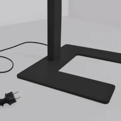 Arcchio gulvlampe til kontor Aila, svart, dagslyssensor| Gulvlamper