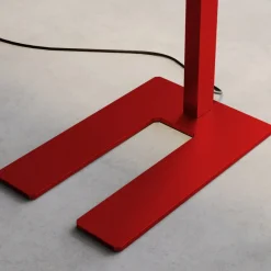 Arcchio LED-gulvlampe Logan Basic, rød, 6 000 lm, dimbar