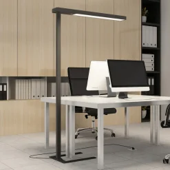 Arcchio LED-gulvlampe til kontor Susi, svart, sensor, berøringsdimmer Clearance