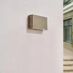 Arcchio utendørs LED-vegglampe Karline, 530 lm, stål, IP65 Online