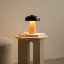 Audo Copenhagen Audo bordlampe, sand/bronse, stein, 24,5 cm