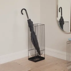 AYTM paraplystativ Curva, svart, høyde 56 cm, stål| Møbel Og Interiør