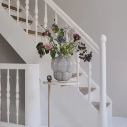 AYTM Uva-vase, Ø 26 cm, duegrå, glass, munnblåst| Møbel Og Interiør