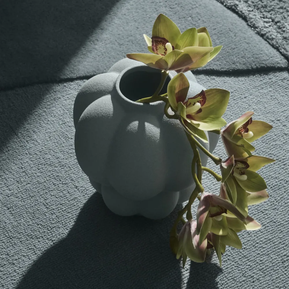 AYTM Uva-vase, keramikk, grønn, Ø 20 cm, drueform Hot