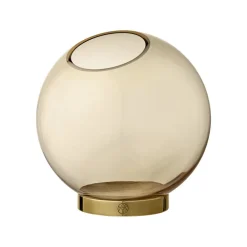 AYTM Vase Globe, Ø 17 cm, rav / gull, glass, stål| Møbel Og Interiør