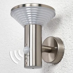 Lindby Bevegelsesmelder vegglampe Tiga til utebruk, LED| Vegglamper Med Sensor|Utebelysning Med Sensor