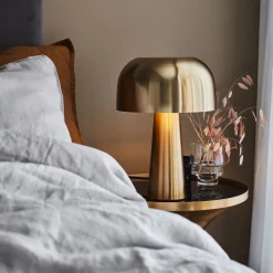 Markslöjd Blanca bordlampe, bronse Clearance