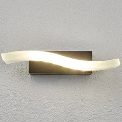 Lindby Bølgeformet LED-utevegglampe Jirka Outlet