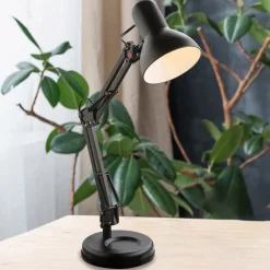 Globo Bordlampe Famous med tre ledd, svart| Kontorbelysning|Bordlamper