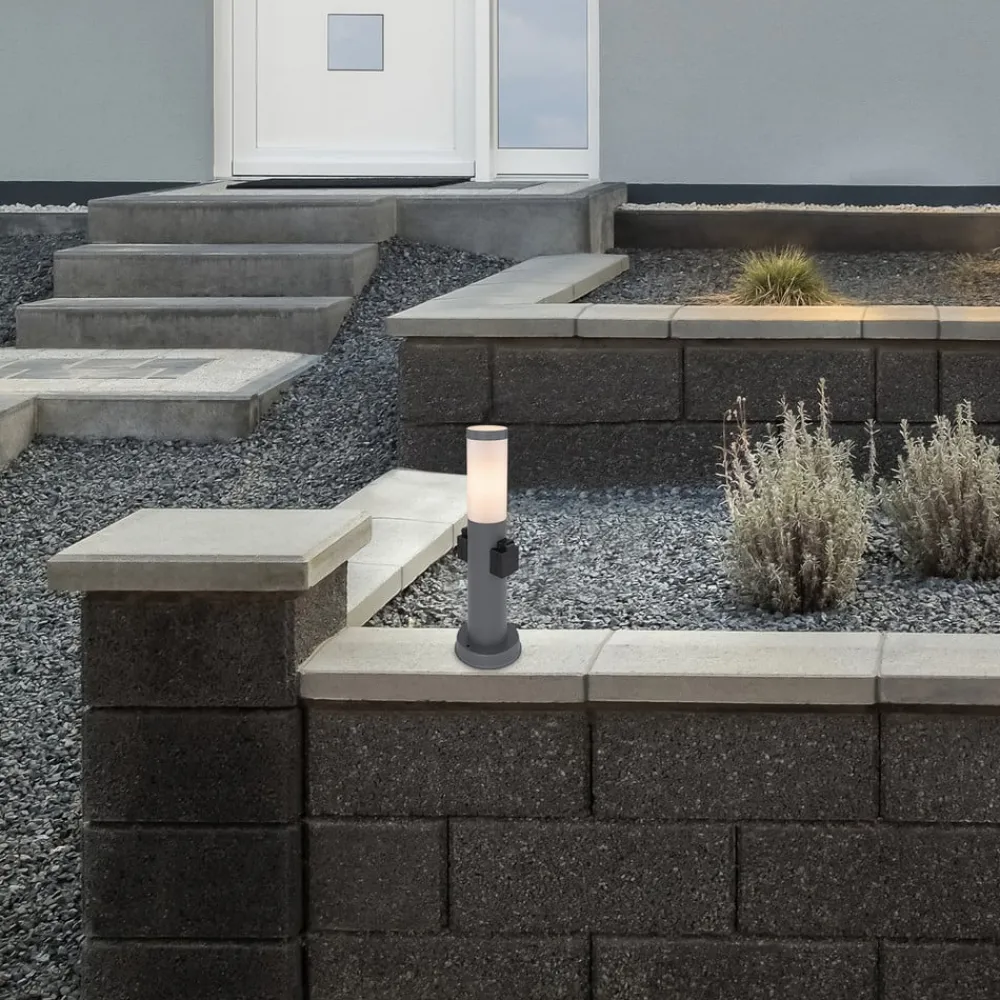 Globo Boston gulvlister, med stikkontakter| Sokkellamper