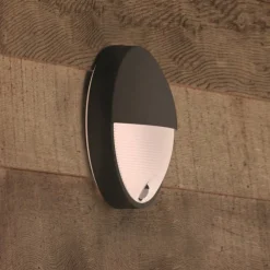 Philips Capricorn - LED-utevegglys med bev.-sensor| Utebelysning Med Sensor|Utebelysning Med Sensor