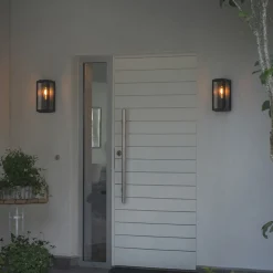 Konstsmide Carpi utendørs vegglampe, svart, 12,5 x 30 cm Discount