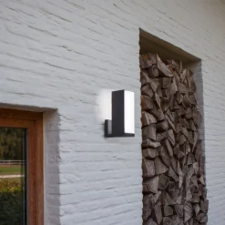 LUTEC connect Cuba utendørs LED-vegglampe CCT smart| Smarthus Utebelysning