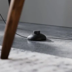 Envostar Faje gulvlampe av kryssfinér bjørk| Gulvlamper