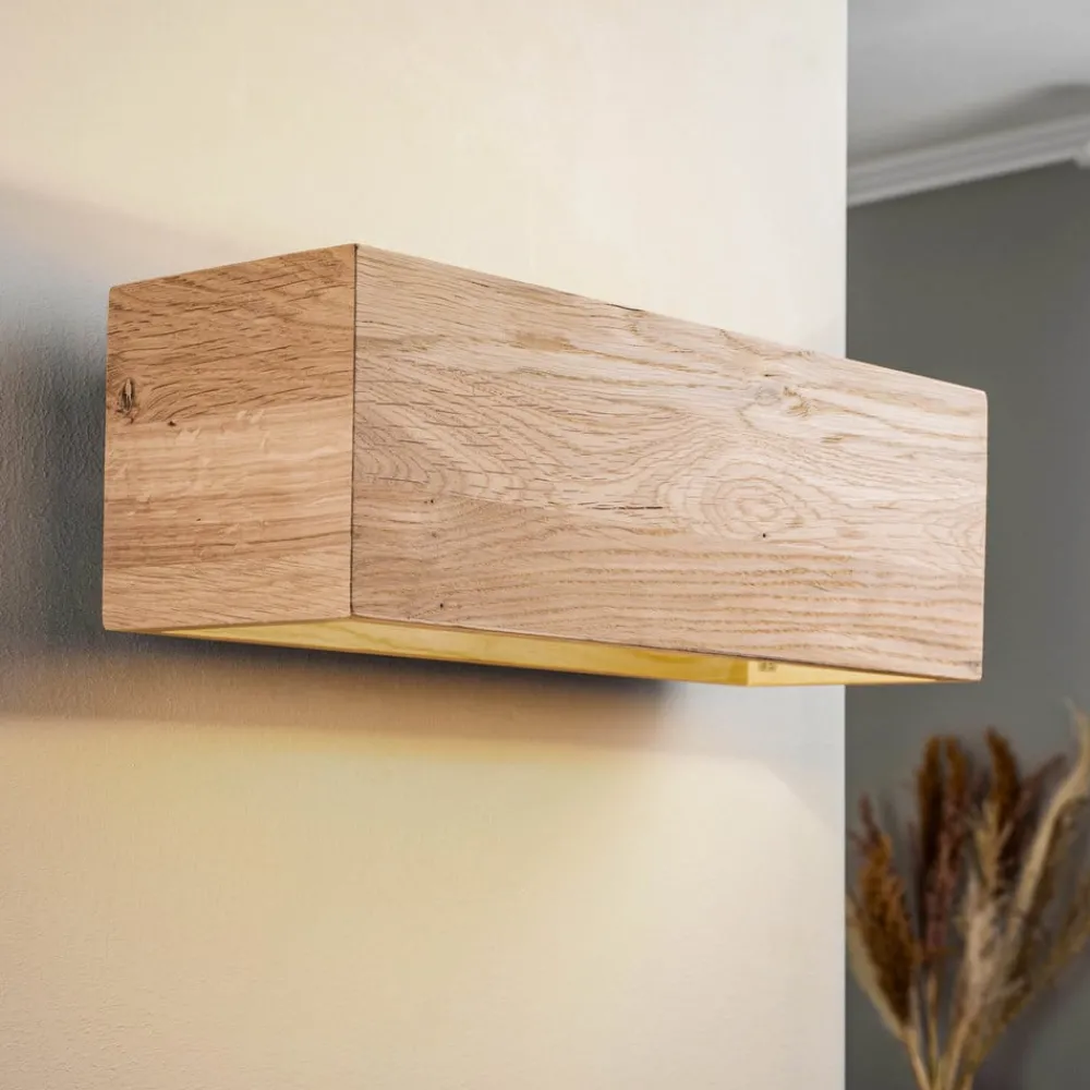 Envostar Kubiko vegglampe, oljet eik| Design- Og Hotellbelysning|Vegglamper