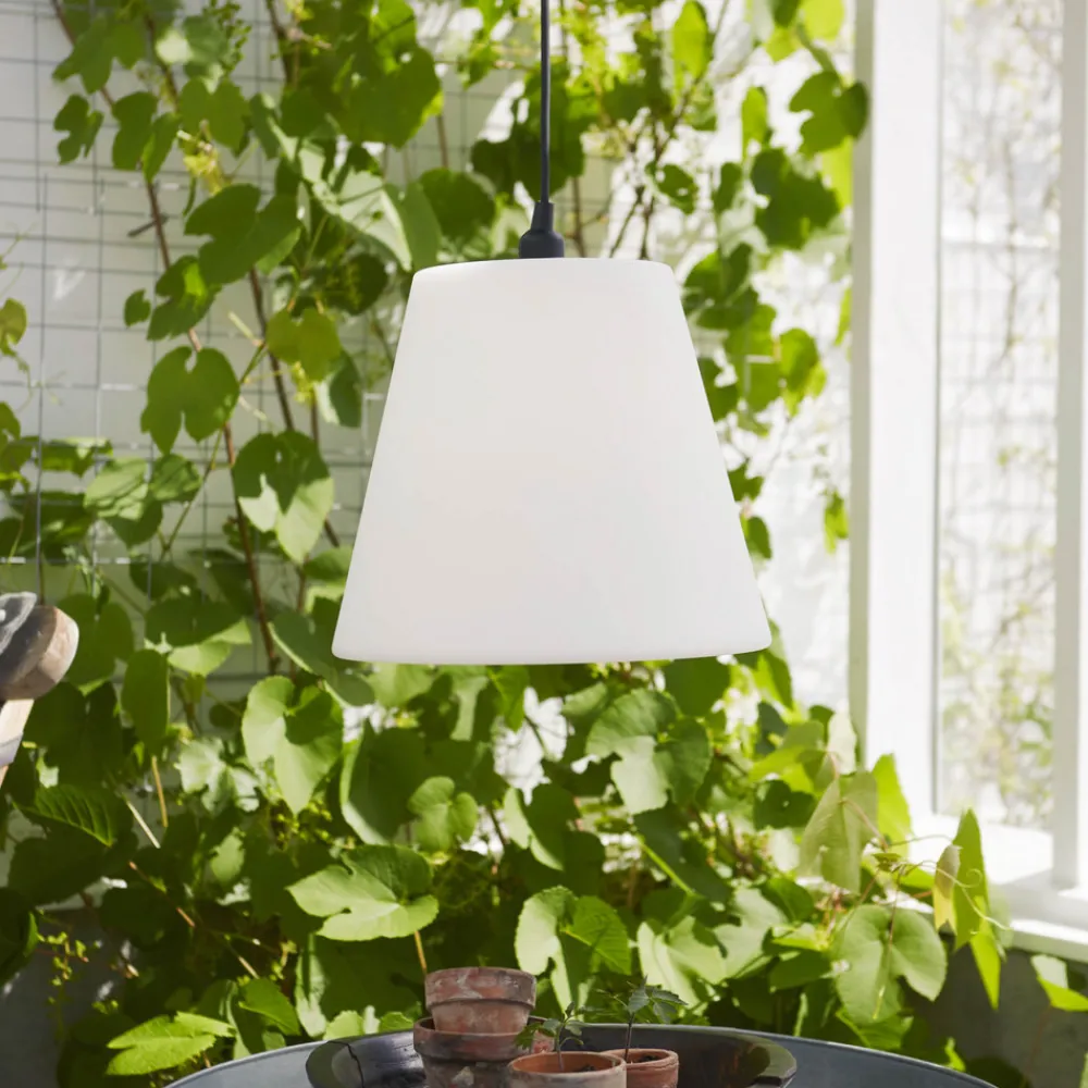 STAR TRADING E27-stikkontakt med Ute-kabel, 2,5 m, svart| Elektromateriell|Tilbehør