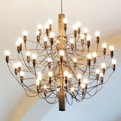 FLOS 2097/50 LED-lysekrone, frostet, messing| Lysekroner