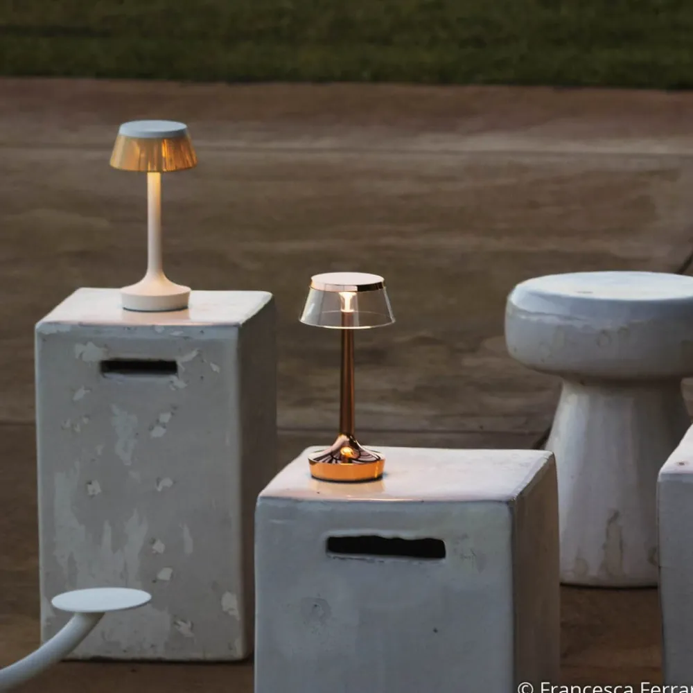 FLOS Bon Jour unplugged LED-bordlampe, kobber| Bordlamper