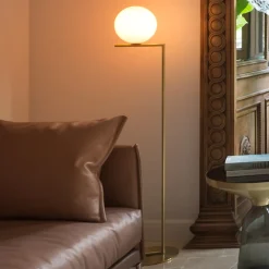 FLOS IC F1 gulvlampe, børstet messing| Gulvlamper