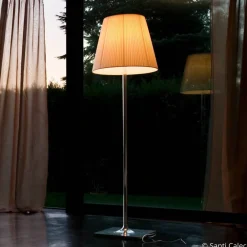FLOS KTribe F3 gulvlampe med stoffskjerm, beige| Gulvlamper