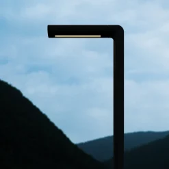 Flos Architectural FLOS Walkstick Pipe 1 veilampe, 2 700 K, svart| Gatebelysning, Pullert Belysning