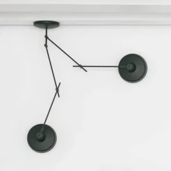 GRUPA Arigato taklampe 2-lys 110cm sort| Kontorbelysning