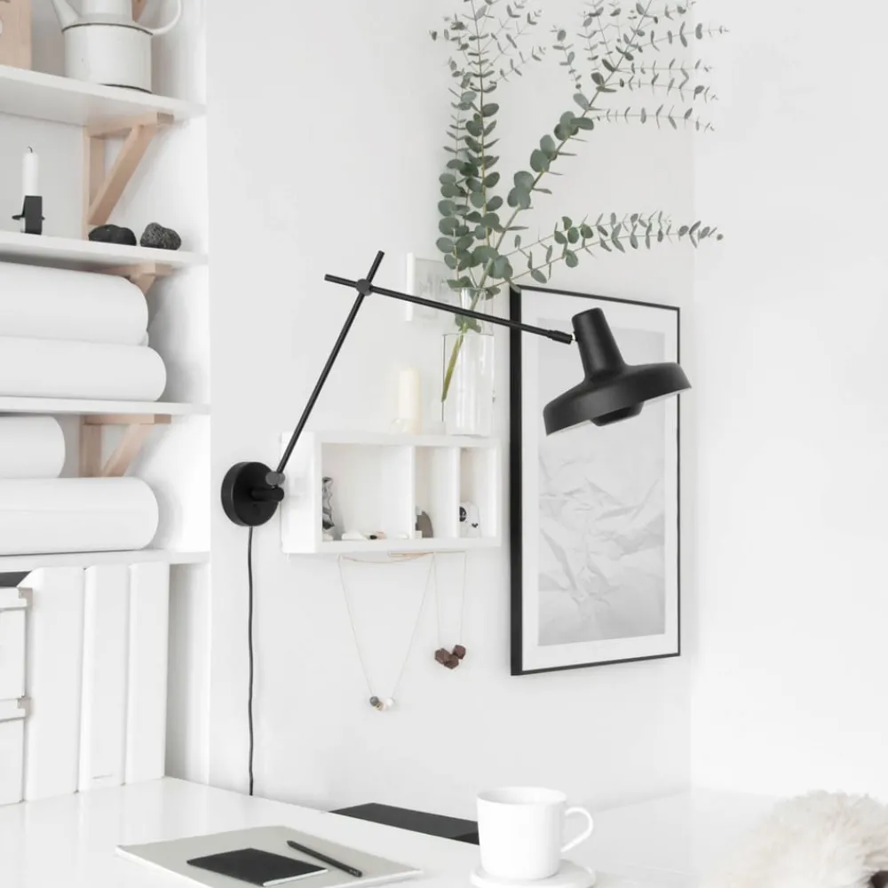 GRUPA Arigato vegg 1-lys 70cm Ø23cm svart| Kontorbelysning