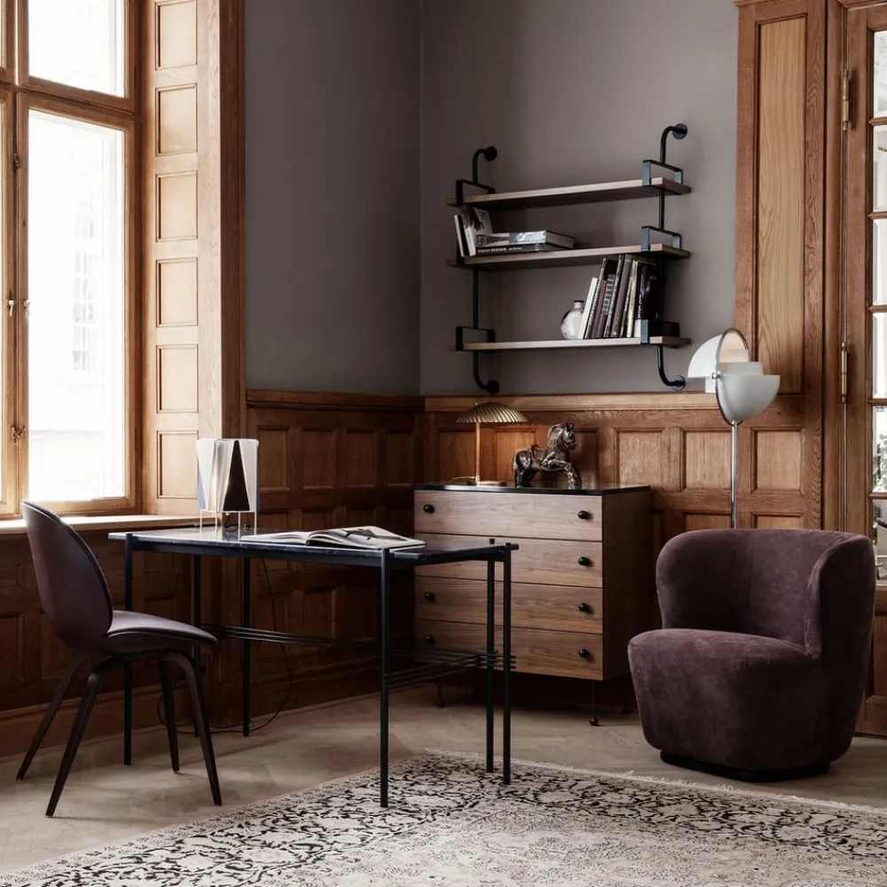 GUBI 5321 bordlampe med rottingstav, messing| Bordlamper