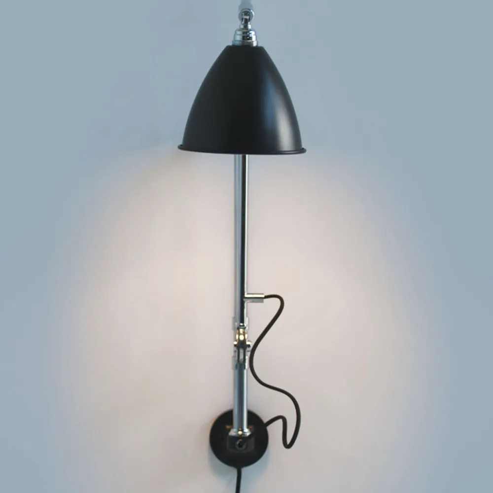 GUBI Bestlite BL5 vegglampe, krom/svart Hot