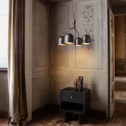 GUBI Lysekrone Howard 4-lys Ø 66 cm gunmetal Hot