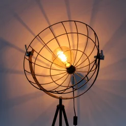 Eco-Light Gulvlampe Grid med kurvformet skjerm Best