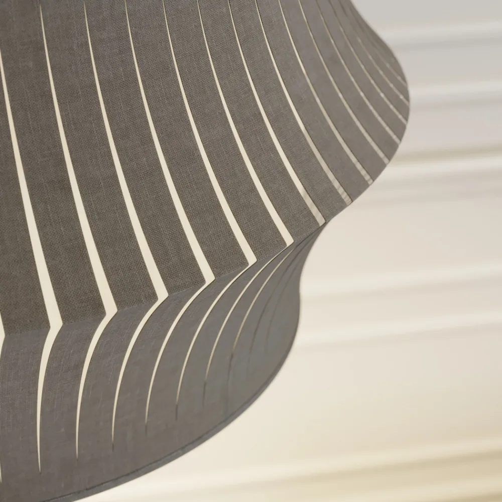 BRITOP Gulvlampe Joala med svart stoffskjerm Best