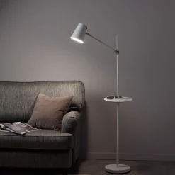 Markslöjd Gulvlampe Linear med USB-ladestasjon, hvit Online