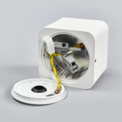 Helestra Oso LED takspot, kantet, hvit matt New