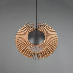 Trio Lighting Hengelampe Colino av trelameller, lyst tre Clearance