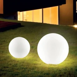 Ideallux Ideal Lux Sole lampe med jordspyd, hvit, plast, Ø 30 cm| Utespotter