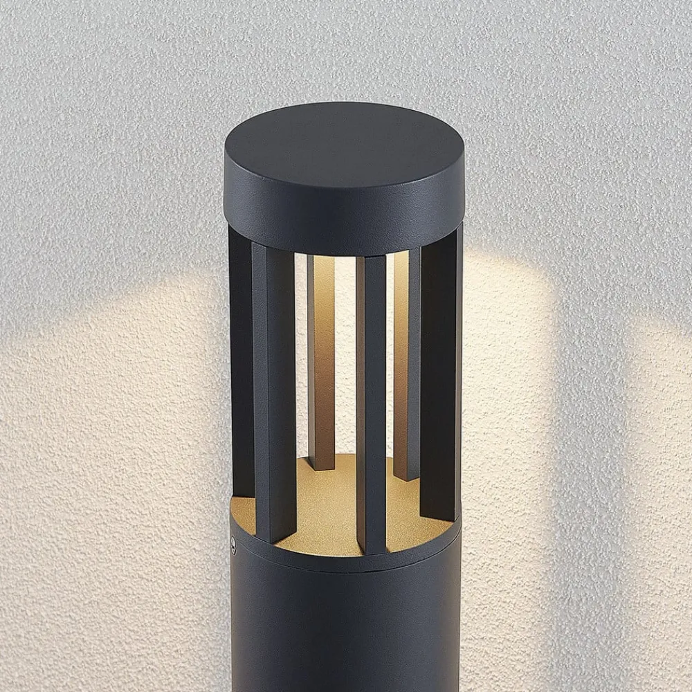 Lindby Jordis LED-gatelampe i mørkegrått| Kommersiell Utebelysning|Led-Utendørs