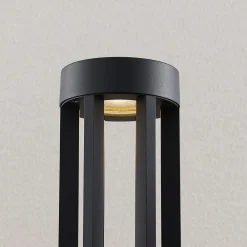 Lindby Jordis LED-gatelampe i mørkegrått| Kommersiell Utebelysning|Led-Utendørs