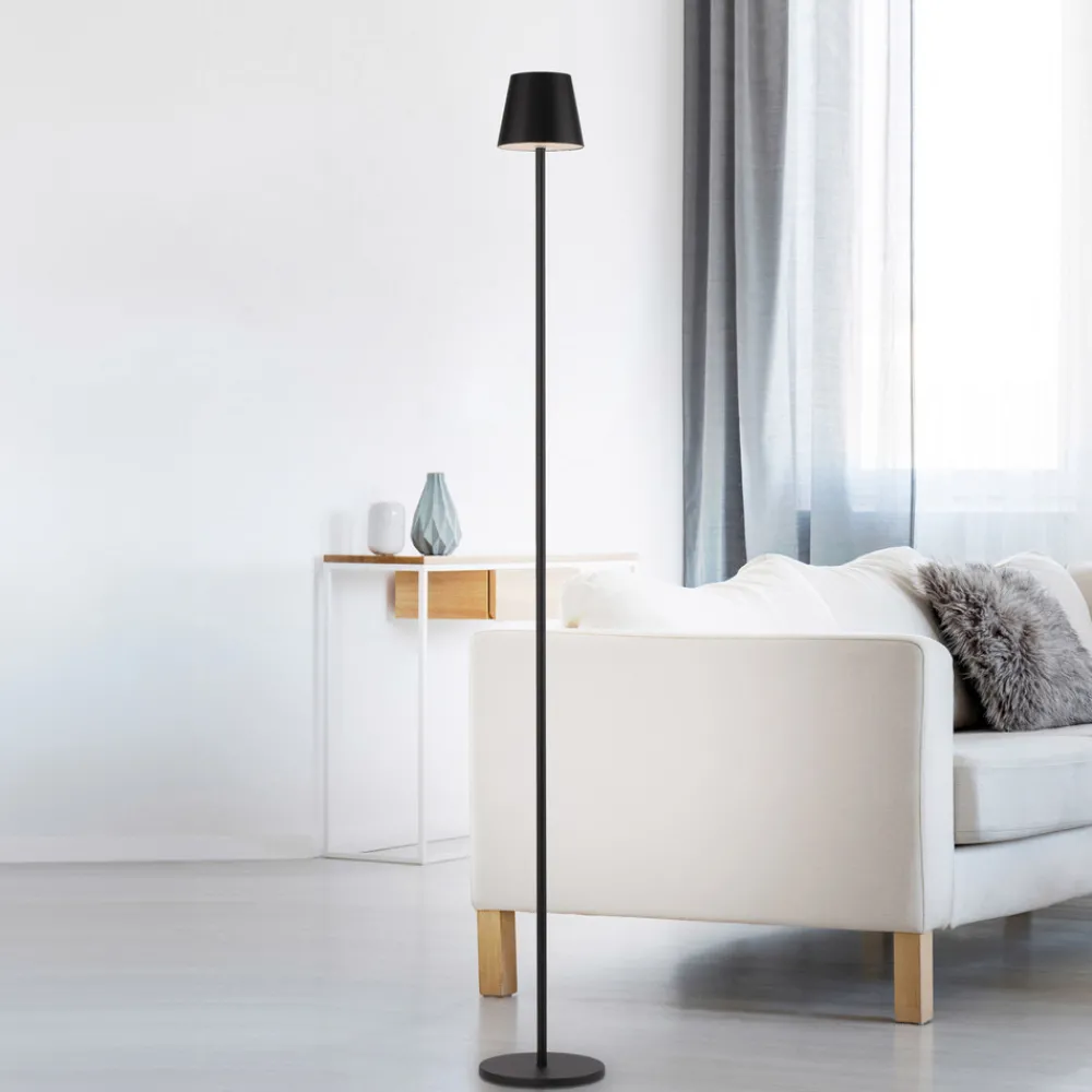 JUST LIGHT. GmbH JUST LIGHT. Euria LED-gulvlampe, svart, jern, IP54 Hot