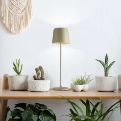 Brilliant Kaami LED-bordlampe, dimbar, gull matt| Dekorasjonsbelysning