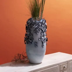 KARE Butterflies-vase, lyseblå, høyde 50 cm, steintøy| Møbel Og Interiør