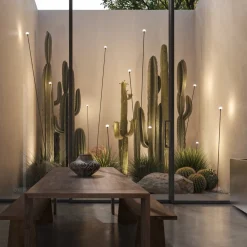 Karman LED-lampe med jordspyd MINUIT, høyde 160 cm, svart, IP65| Utespotter