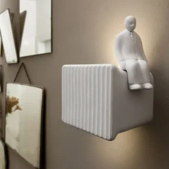 Karman Umarell pyntefigur, høyde 13 cm, sittende