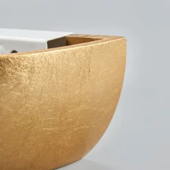 Lindby Kolja vegglampe med gullfoliefinish| Design- Og Hotellbelysning|Vegglamper