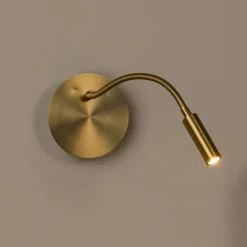 Lucide LED batteridrevet veggspot Jolijn, gull matt, fleksibel arm, Ø 11 cm, magnet