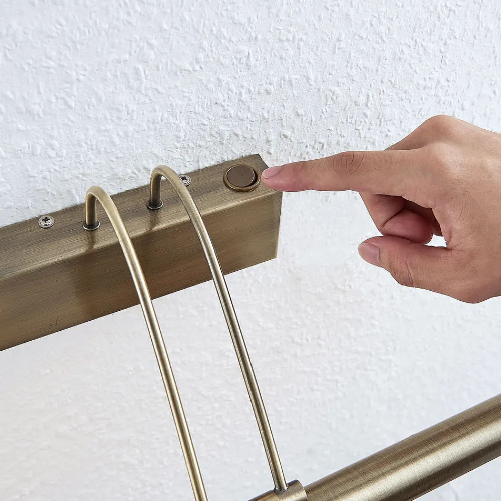 Lindby LED-bildelampe Mailine med bryter, antikk messing New