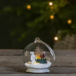 STAR TRADING LED-glasskule Forest Friendsr isbjørn med tre| Julebelysning|Dekorasjonsbelysning