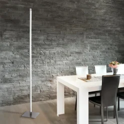 JUST LIGHT. GmbH LED-gulvlampe Bella, rett, firkantet sokkel, stål| Led-Innendørs|Gulvlamper