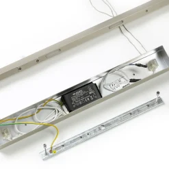 Lucande LED-pendellampe Karinja i tre med dimmer, natur